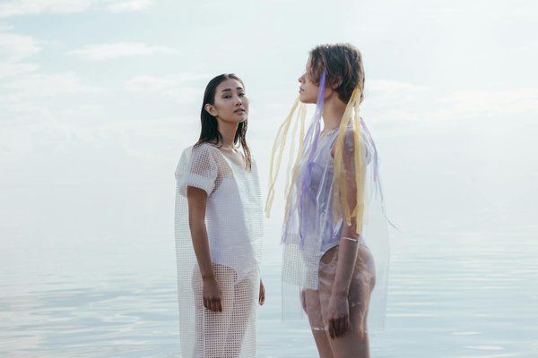 Découvrez les secrets de la robe satin parfaite